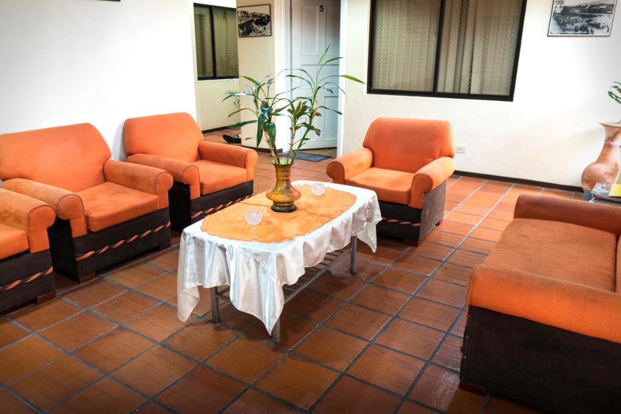 Hotel Mariscal Inn & Suite Cuenca Exterior foto